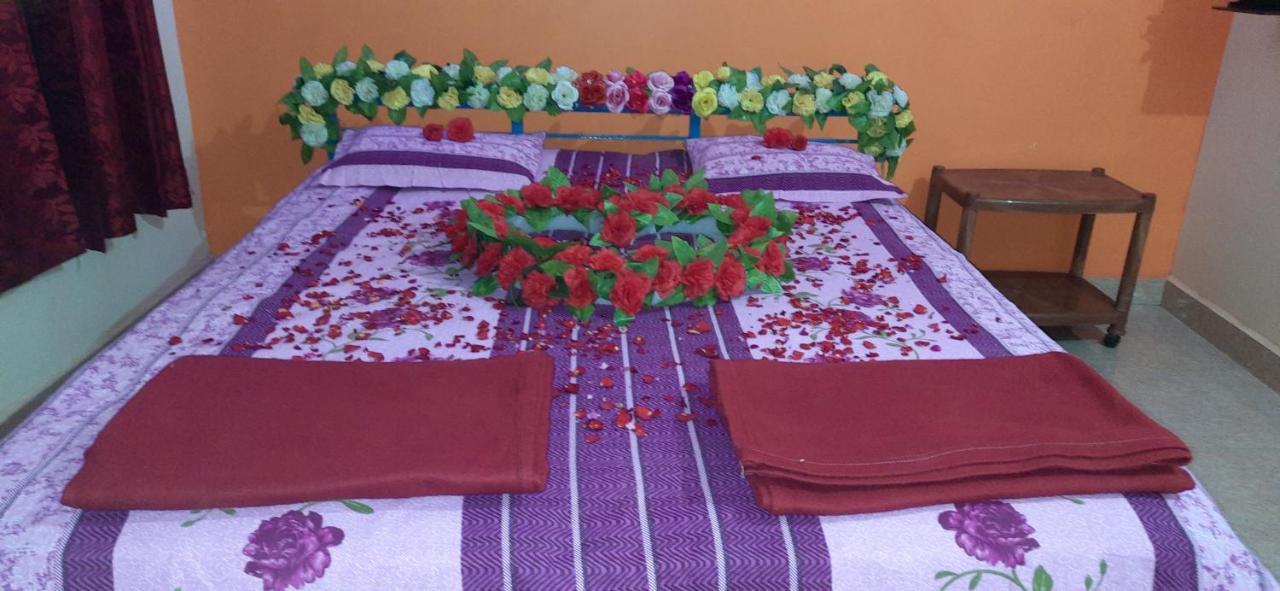 Omkar Beach Resort Mālvan エクステリア 写真